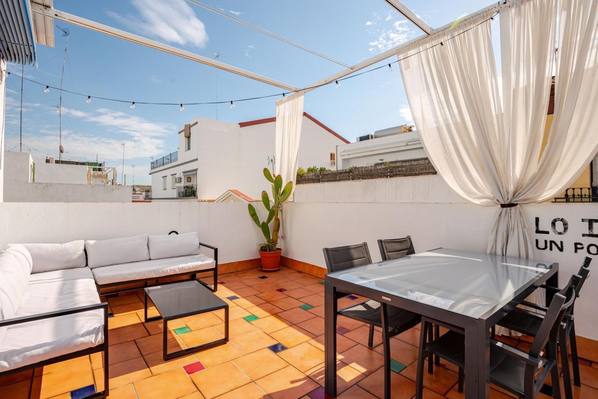 Ferienwohnung Atico La Azotea Con Terraza Privada Sevilla Exterior foto